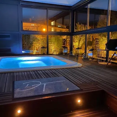 Demeure Terrisse La Apartament *