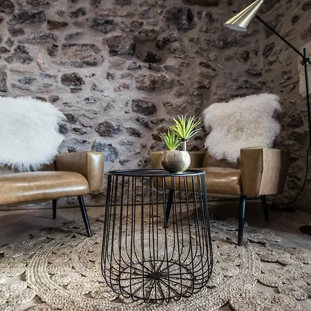 Demeure Terrisse La Apartment